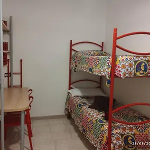 Appartamento La Casa Di Nana In Centro, Palermo